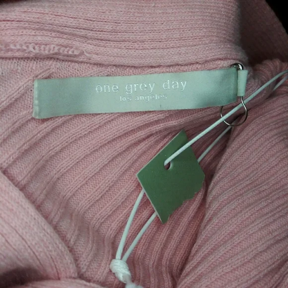 REVOLVE One Grey Day Isla Sexy Soft Pink Cotton/Cashmere Blend Sweater Dress - Picture 8 of 11